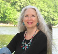 Elizabeth-Ayres-pp-e1340113674304